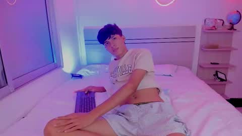 Luccas Ferreira online show from December 4, 7:57 pm