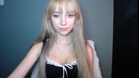 Lucy online show from October 29, 7:47 pm