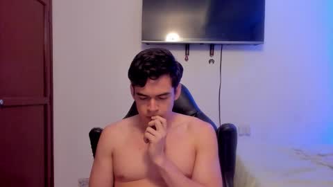 Lucian Gomez online show from October 21, 12:38 am