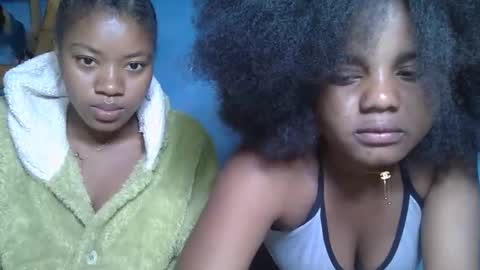 Snapshot of luciana012 chatting on October 5, 5:20 pm luciana012 online show from October 5, 5:20 pm