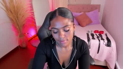     online show from October 14, 8:45 pm