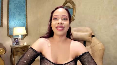 Call Me Lucie ONLINE GTM -5 7001400 online show from November 14, 12:29 pm