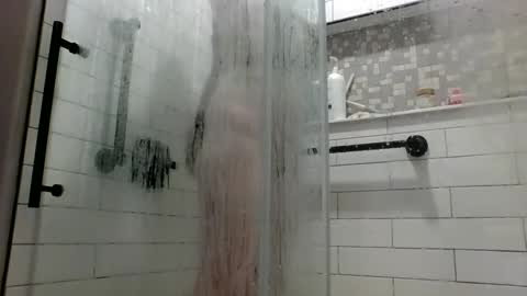 sadcl0wnn online show from November 5, 7:05 pm