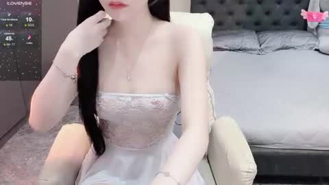 lucii04 online show from June 10, 4:06 pm