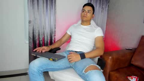 Leo online show from September 16, 1:13 pm