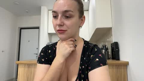 lucky_foryou_baby online show from November 18, 10:29 am