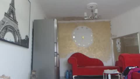 Ana online show from February 10, 2:09 pm