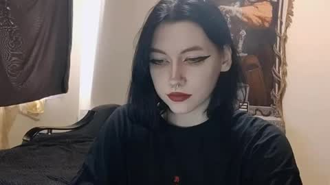 luckybastrad0677 online show from June 6, 6:19 am