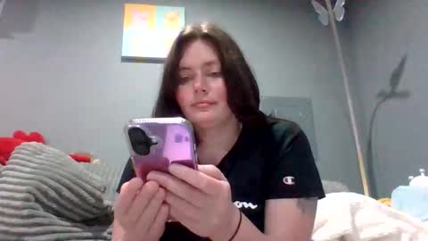 luckygirl96 online show from November 20, 1:15 am