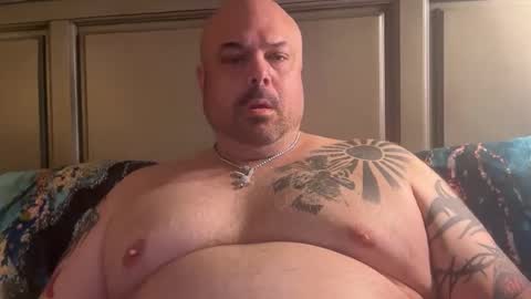 luckynlustlogan online show from April 8, 5:10 am