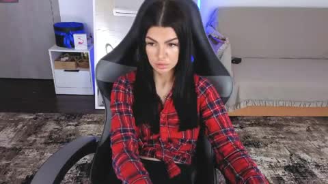 Monika online show from May 11, 9:38 am