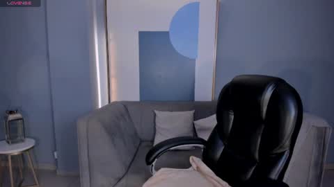 Lucy online show from July 21, 2:57 am