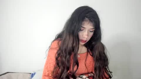 lucyportman online show from June 19, 7:36 am