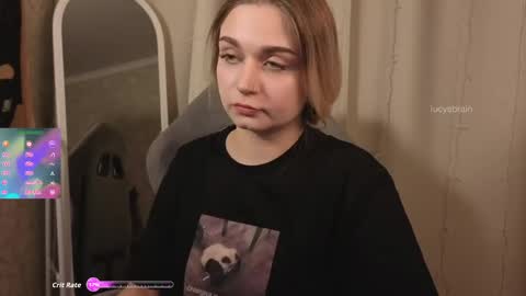 Lucy online show from March 17, 9:42 pm