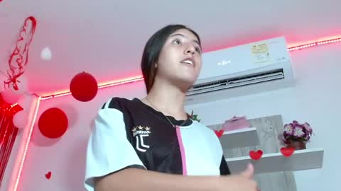 Snapshot of lucyy_start chatting on February 15, 7:17 pm LUCY online show from February 15, 7:17 pm