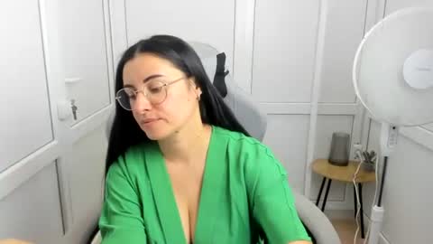 Lucy online show from July 21, 12:51 pm
