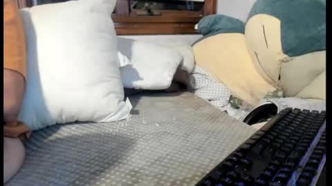 Snapshot of luffykun300 chatting on October 6, 1:56 am luffykun300 online show from October 6, 1:56 am