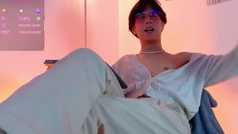 Lui online show from March 14, 4:49 am