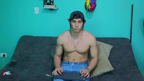 Luigi online show from January 31, 10:52 pm