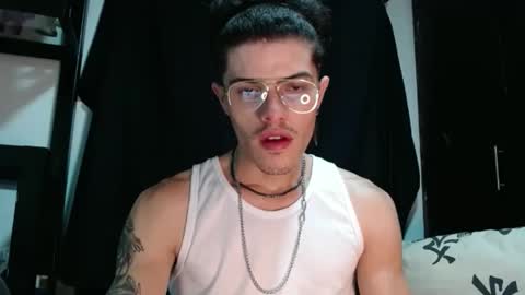 Luis AS online show from October 24, 12:11 am