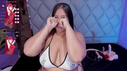 Snapshot of luisanaboob chatting on February 21, 7:34 am luisanaboobs online show from February 21, 7:34 am