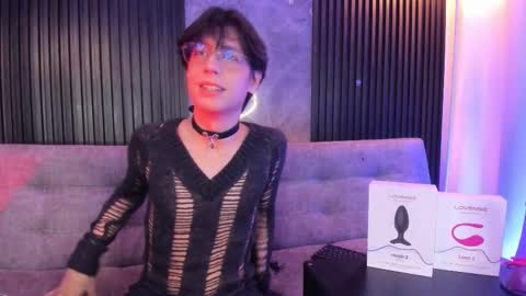 luixdust1 online show from November 4, 5:31 am