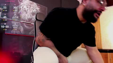 LUKE online show from November 25, 12:26 pm