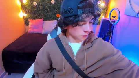 Luke online show from January 10, 8:15 pm