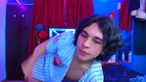 Luke online show from March 1, 3:32 am