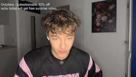 lukedesirable online show from February 20, 8:55 pm