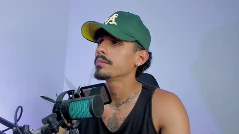 Luke Taylor online show from February 24, 12:46 am