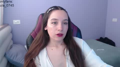 Snapshot of lula_05 chatting on October 2, 3:33 pm Vicky online show from October 2, 3:33 pm