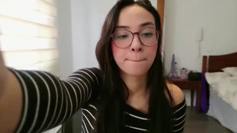 Luli online show from May 8, 1:50 pm