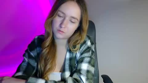 Lulu Baby18 online show from December 13, 10:16 pm