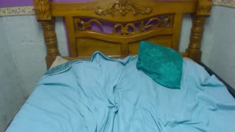 I AM LULU online show from February 19, 6:18 pm