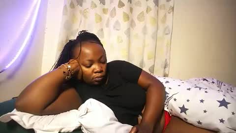 lulu_sparks1 online show from March 13, 8:28 am