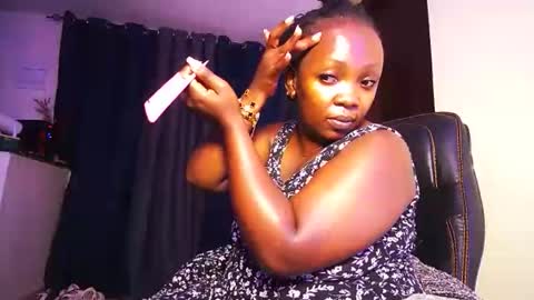 lulu_sparks1 online show from February 14, 10:07 am