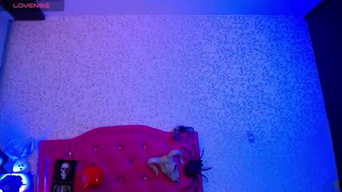 Luly online show from November 4, 4:58 am