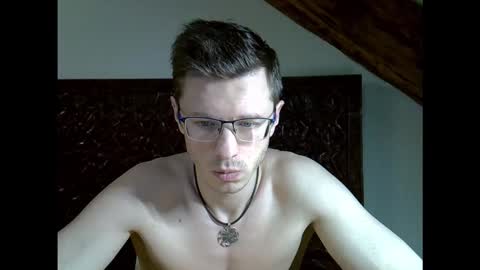 Andrew independent model 2000-0000 CET daily online show from February 23, 7:49 pm