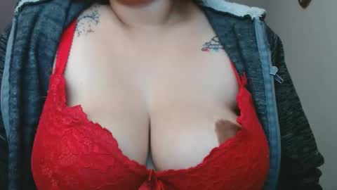 LUMI     online show from February 15, 2:04 am