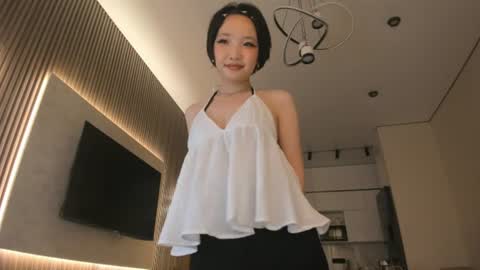 lumi online show from July 7, 2:57 am