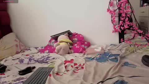 KITSUNE online show from January 10, 10:48 pm