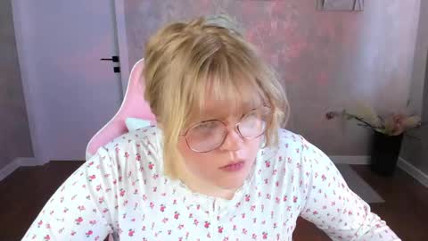 luna online show from April 22, 1:13 am