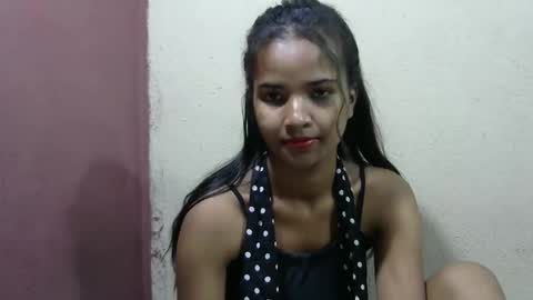 Laura online show from April 2, 4:09 am