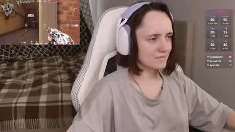 luna_loveeee online show from September 13, 7:22 am