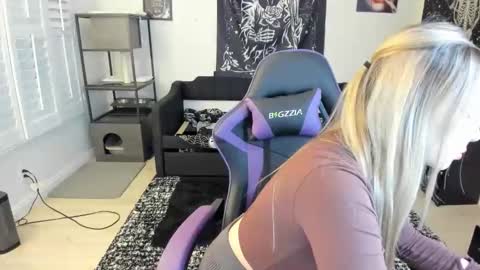 Luna online show from January 17, 2:43 am