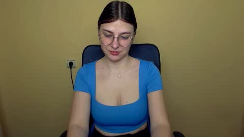 Luna online show from December 19, 10:11 am