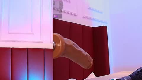 Snapshot of luna_monroe_ chatting on September 21, 12:09 pm online show from September 21, 12:09 pm