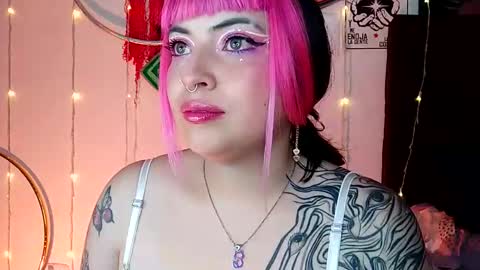 Snapshot of luna_ray420 chatting on January 31, 9:16 pm MISS LUNA  online show from January 31, 9:16 pm