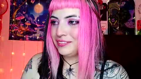 Snapshot of luna_ray420 chatting on March 7, 5:51 am MISS LUNA  online show from March 7, 5:51 am